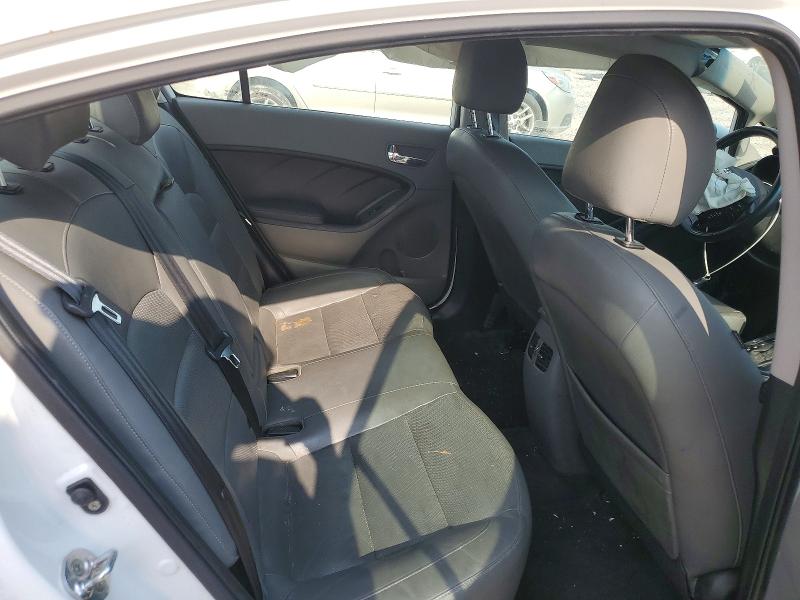 2017 Kia Forte მანქანა იყიდება აუქციონზე, vin: 3KPFL4A88HE041248, აუქციონის ნომერი: 57598706