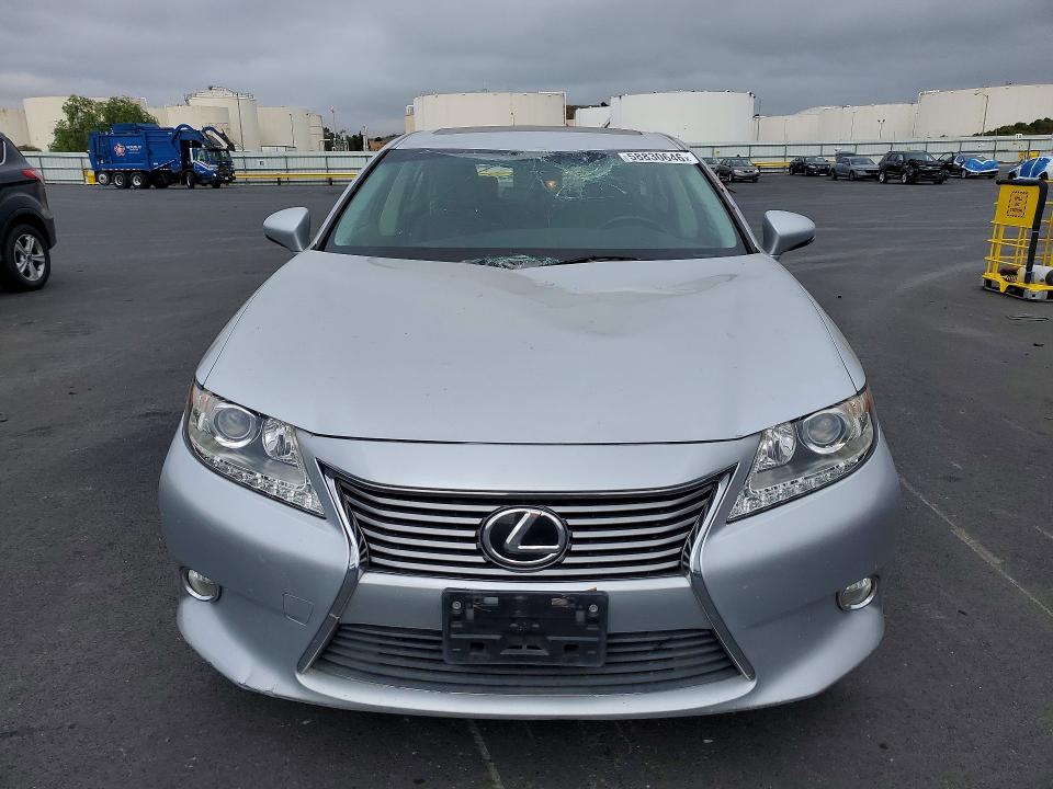 58830646 :رقم المزاد ، JTHBK1GG2F2207612 vin ، 2015 Lexus Es مزاد بيع