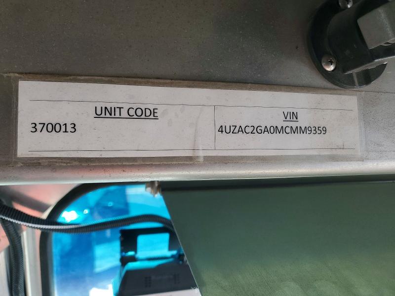 Продажа на аукционе авто 2021 Freightliner Chassis, vin: 4UZAC2GA0MCMM9359, номер лота: 63625396