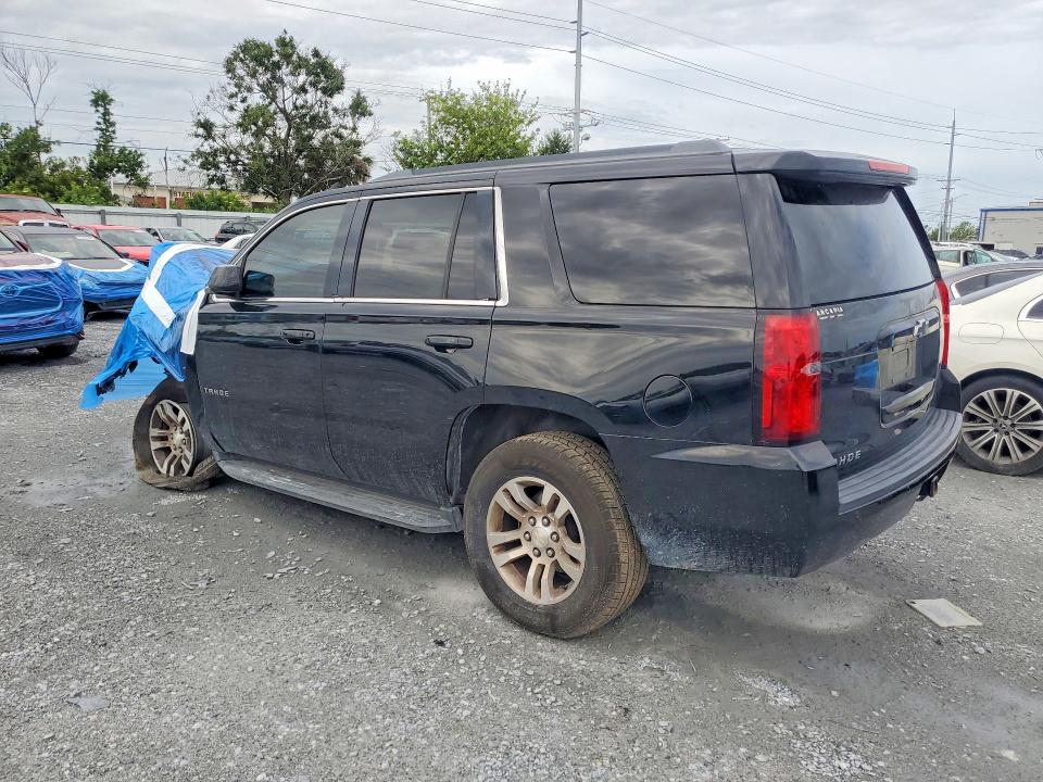 55218586 :رقم المزاد ، 1GNSCAKC2JR175979 vin ، 2018 Chevrolet Tahoe مزاد بيع