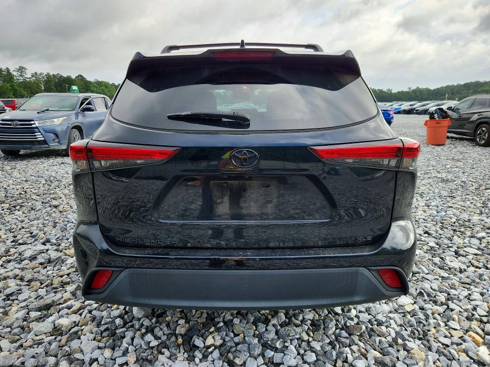 Продаж на аукціоні авто 2023 Toyota Highlander, vin: 5TDKDRAH5PS522880, номер лоту: 57426026