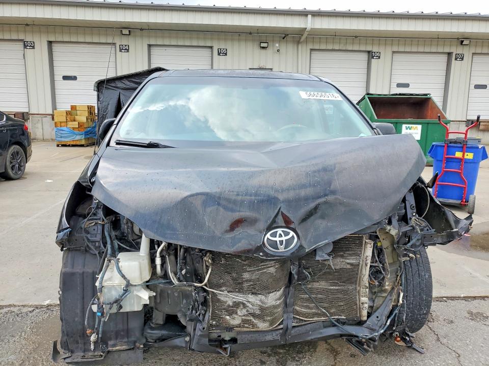 Продажа на аукционе авто 2011 Toyota Sienna, vin: 5TDXK3DC5BS029363, номер лота: 56656516