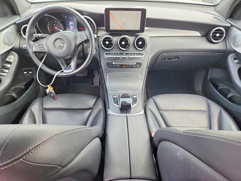 59556636 :رقم المزاد ، WDC0G5EB0KF572280 vin ، 2019 Mercedes-benz Glc مزاد بيع