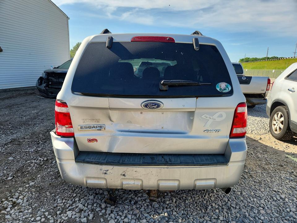 55963636 :رقم المزاد ، 1FMCU93ZX8KA61822 vin ، 2008 Ford Escape مزاد بيع