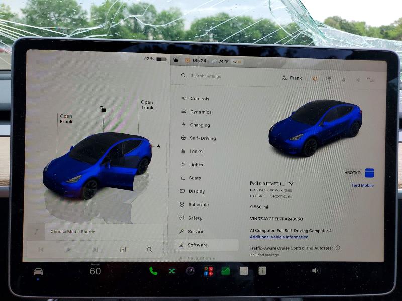 2024 Tesla Model Y მანქანა იყიდება აუქციონზე, vin: 7SAYGDEE7RA243958, აუქციონის ნომერი: 57931656