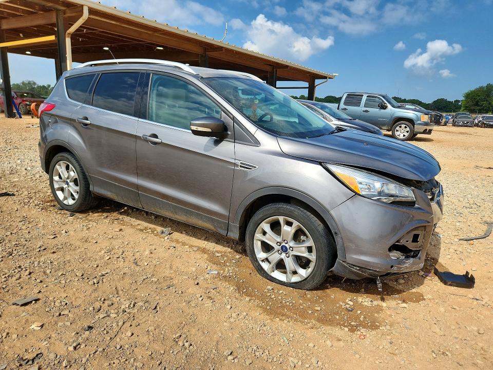2014 Ford Escape მანქანა იყიდება აუქციონზე, vin: 1FMCU0J91EUB33540, აუქციონის ნომერი: 76294755