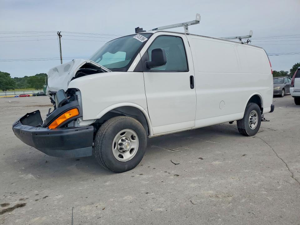 57476796 :رقم المزاد ، 1GCWGAFP9R1236797 vin ، 2024 Chevrolet Express G2500 مزاد بيع