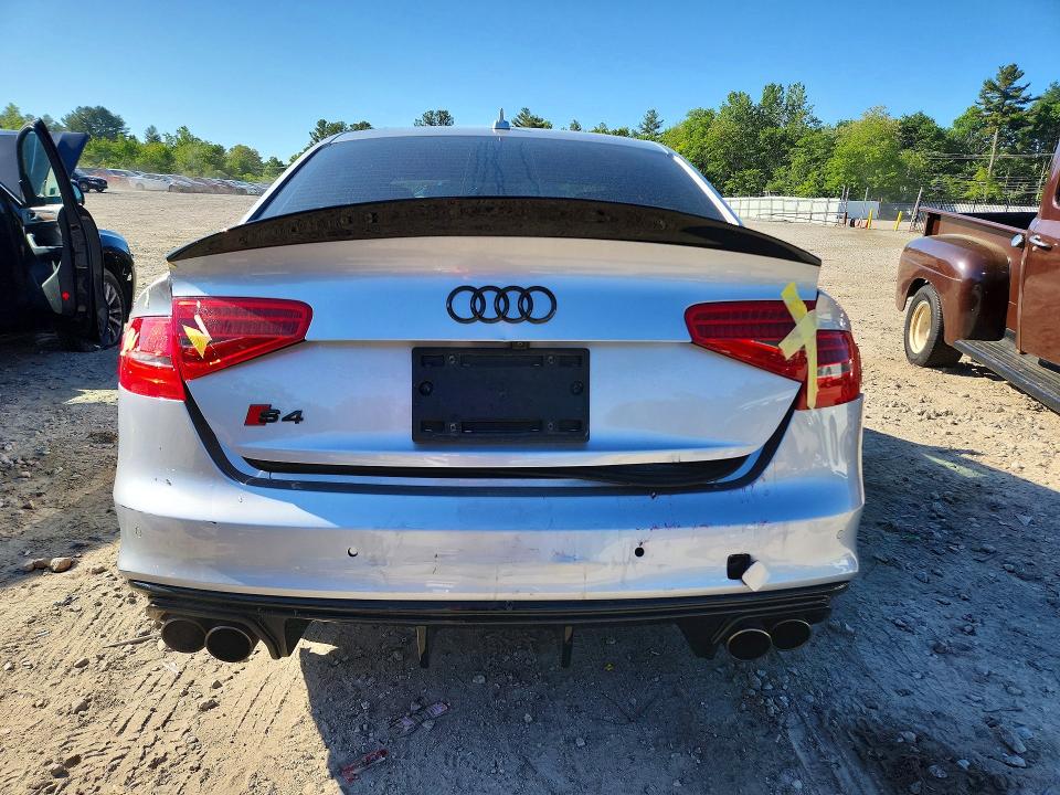 54658726 :رقم المزاد ، WAUDGAFL9FA124594 vin ، 2015 Audi S4 مزاد بيع