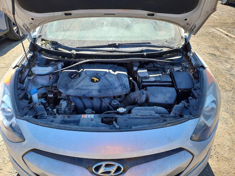 2013 Hyundai Elantra Gt მანქანა იყიდება აუქციონზე, vin: KMHD35LE2DU026803, აუქციონის ნომერი: 55525436