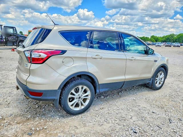 Продаж на аукціоні авто 2017 Ford Escape, vin: 1FMCU9G91HUE67146, номер лоту: 57713796