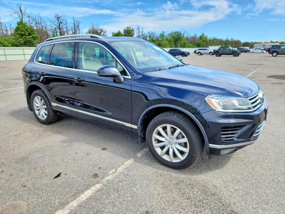 Продажа на аукционе авто 2016 Volkswagen Touareg, vin: WVGEF9BP0GD010206, номер лота: 57478856