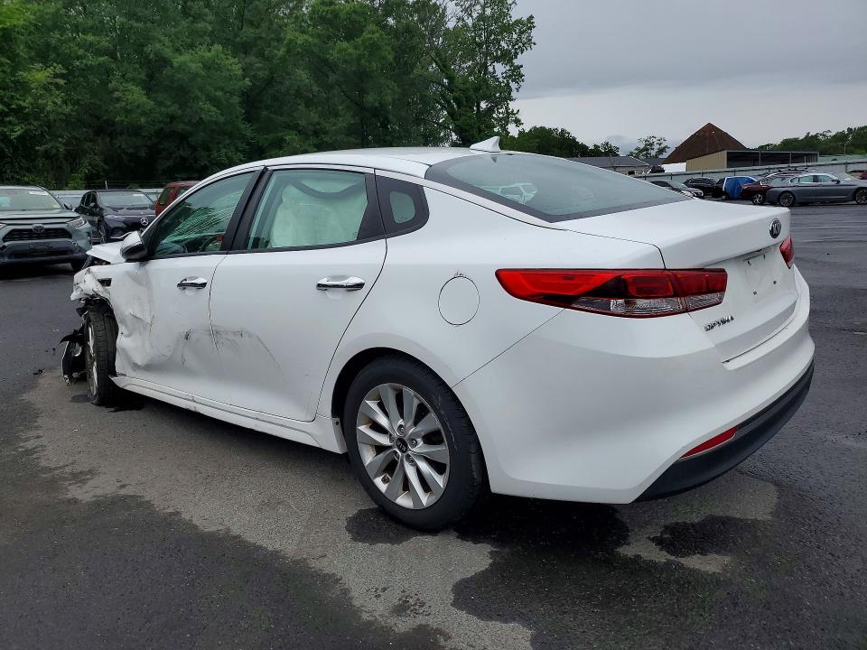 2017 Kia Optima მანქანა იყიდება აუქციონზე, vin: 5XXGT4L39HG147687, აუქციონის ნომერი: 58407406