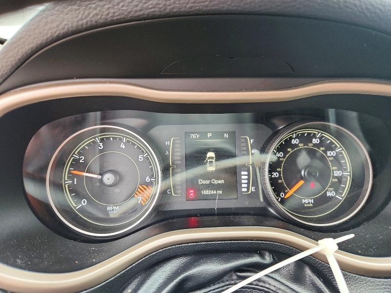 Продаж на аукціоні авто 2015 Jeep Cherokee, vin: 1C4PJMCBXFW768669, номер лоту: 58746766
