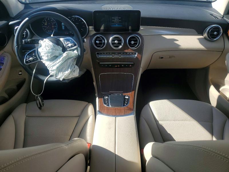 56792016 :رقم المزاد ، W1N0G8EB7NG115741 vin ، 2022 Mercedes-benz Glc مزاد بيع