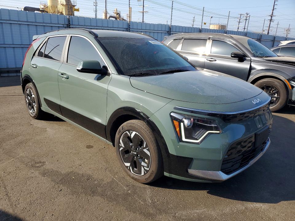 Продаж на аукціоні авто 2025 Kia Niro, vin: KNDCR3L17S5145342, номер лоту: 56443696