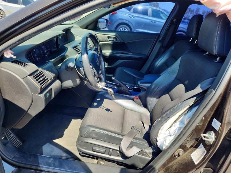 58925766 :رقم المزاد ، 1HGCR2F51HA301627 vin ، 2017 Honda Accord مزاد بيع
