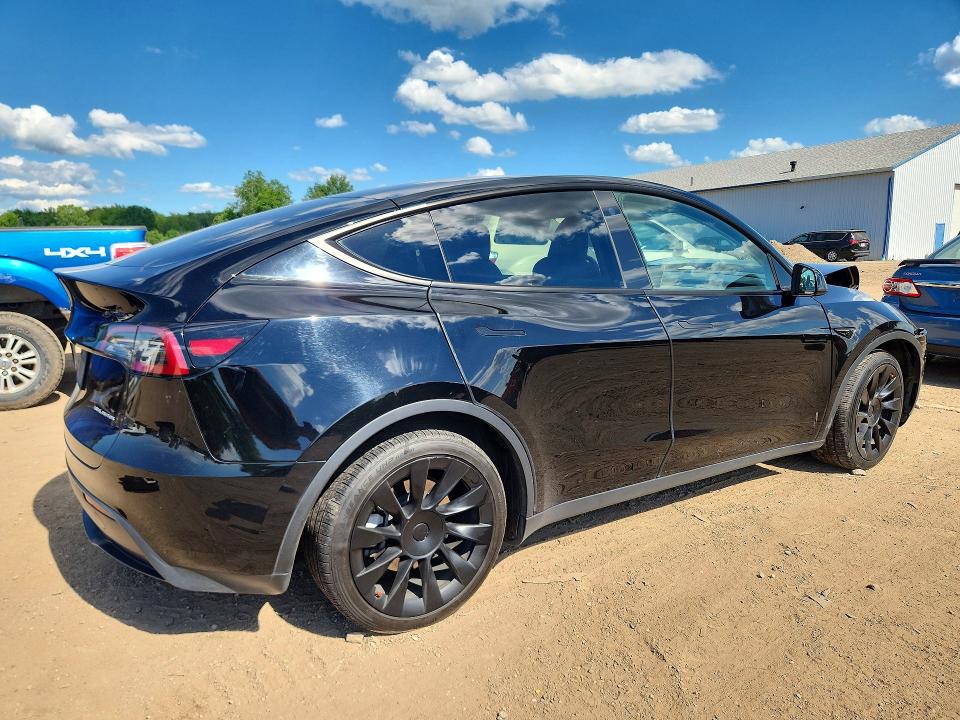 58730036 :رقم المزاد ، 7SAYGDEE3PA026064 vin ، 2023 Tesla Model Y مزاد بيع