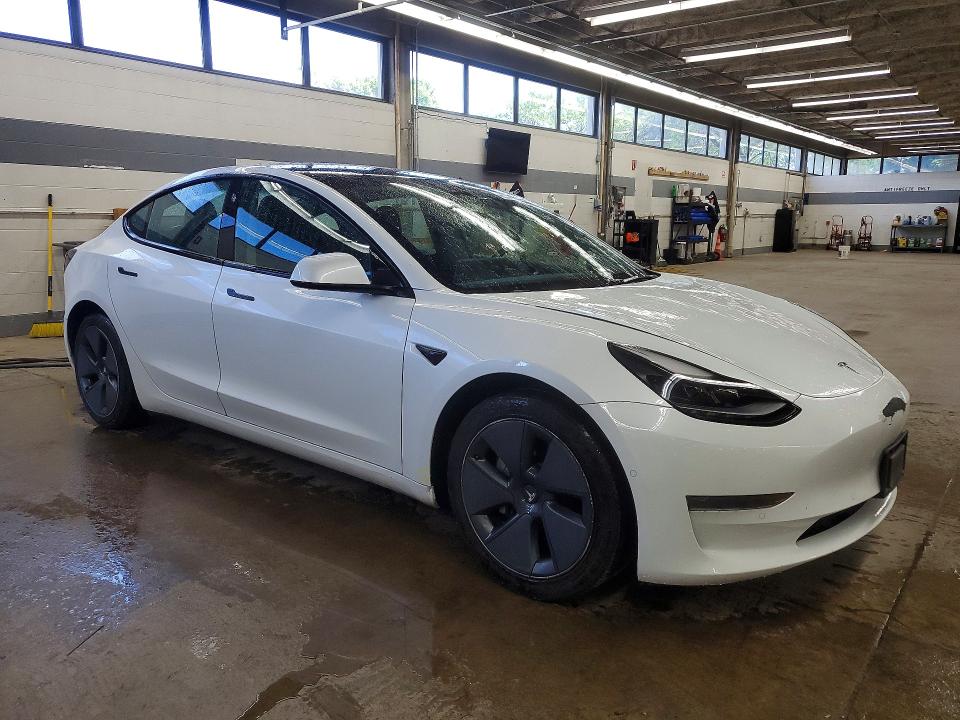 Продажа на аукционе авто 2022 Tesla Model 3, vin: 5YJ3E1EA8NF369445, номер лота: 58423536