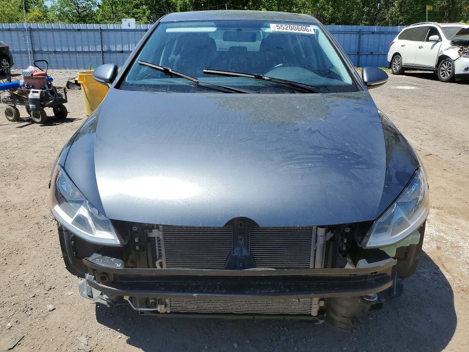 55200606 :رقم المزاد ، 3VW117AU4HM014632 vin ، 2017 Volkswagen Golf مزاد بيع