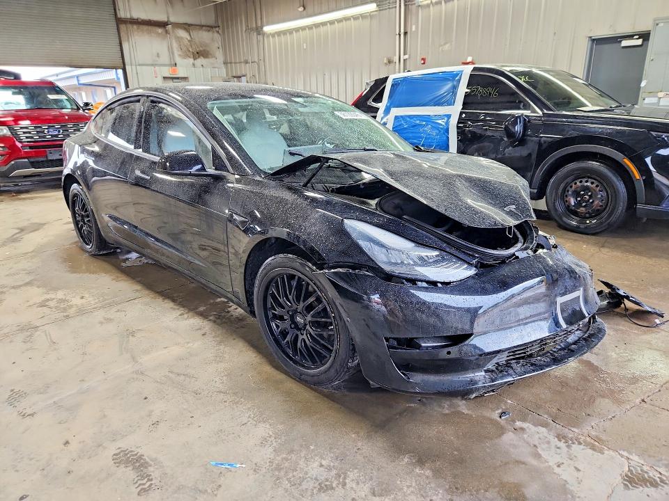 2019 Tesla Model 3 მანქანა იყიდება აუქციონზე, vin: 5YJ3E1EB1KF197585, აუქციონის ნომერი: 56139346