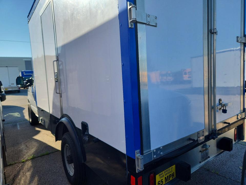 Продажа на аукционе авто 2023 Ford E350, vin: 1FDWE3FK5PDD09757, номер лота: 55897816