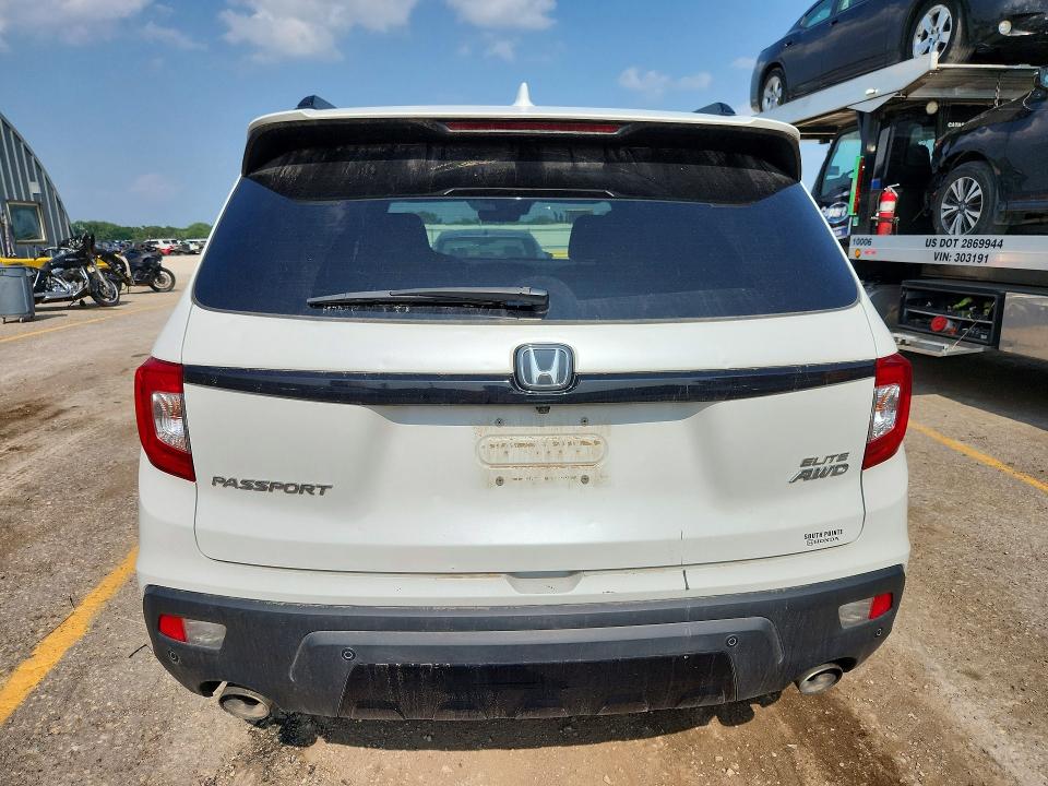 53060576 :رقم المزاد ، 5FNYF8H04LB011190 vin ، 2020 Honda Passport مزاد بيع