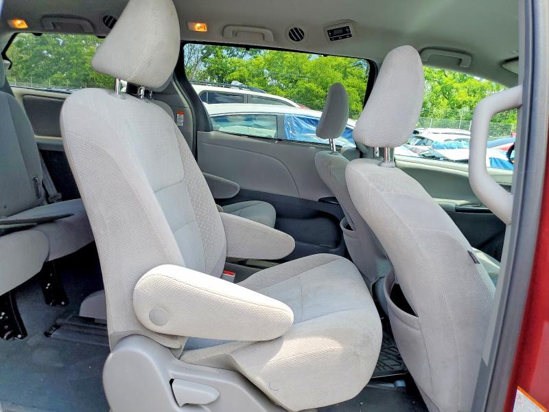 2019 Toyota Sienna მანქანა იყიდება აუქციონზე, vin: 5TDKZ3DC5KS988039, აუქციონის ნომერი: 57875156