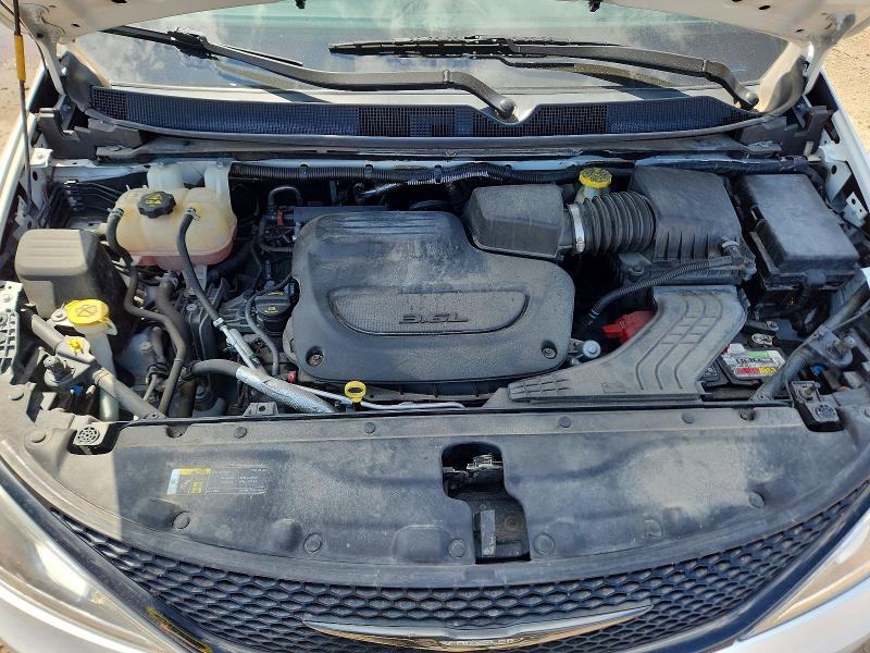 59201106 :رقم المزاد ، 2C4RC1EG3KR589905 vin ، 2019 Chrysler Pacifica مزاد بيع