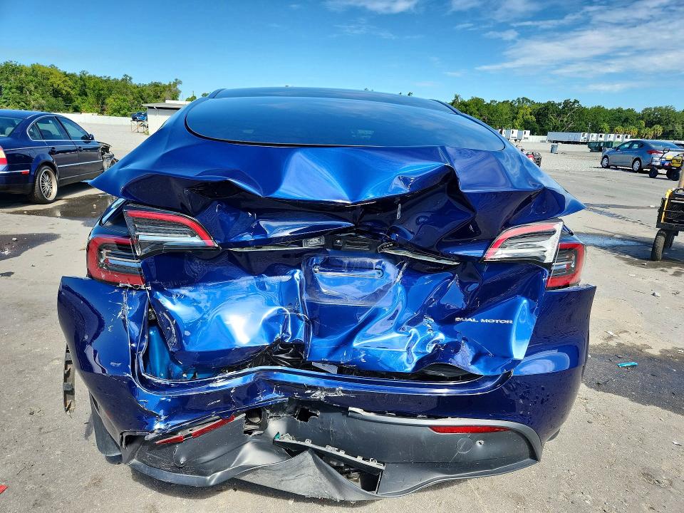 Продажа на аукционе авто 2023 Tesla Model Y, vin: 7SAYGDEE5PA157836, номер лота: 58395826
