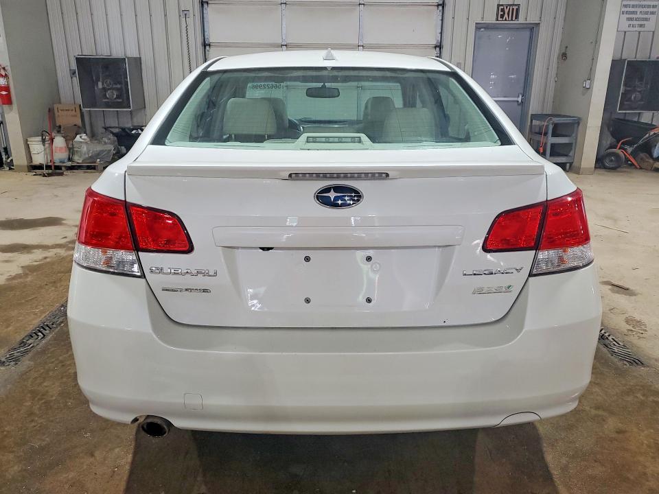 56622996 :رقم المزاد ، 4S3BMBL68E3015845 vin ، 2014 Subaru Legacy مزاد بيع
