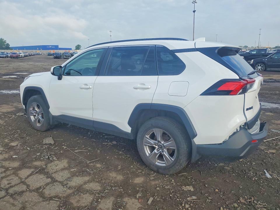56477696 :رقم المزاد ، 2T3P1RFVXNC284812 vin ، 2022 Toyota Rav4 مزاد بيع