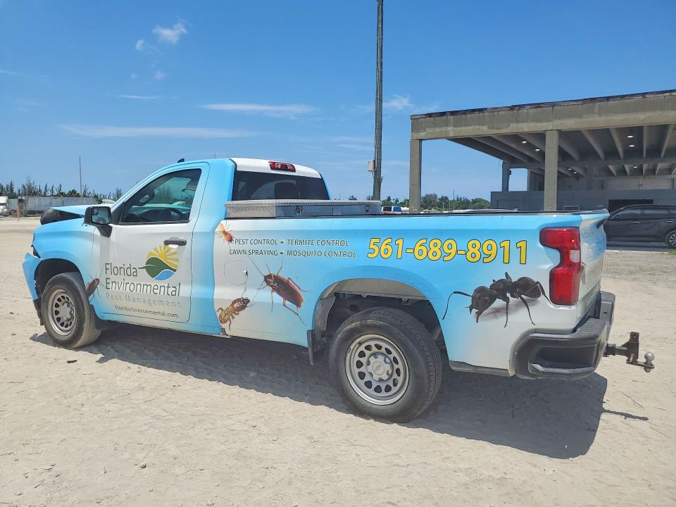 57354796 :رقم المزاد ، 3GCNWAEK5MG325068 vin ، 2021 Chevrolet Silverado مزاد بيع