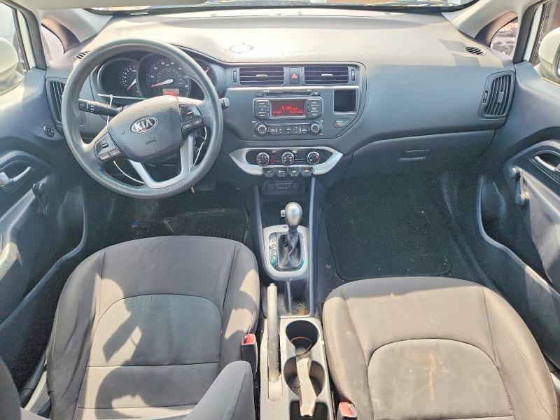 58311756 :رقم المزاد ، KNADM4A3XF6427050 vin ، 2015 Kia Rio مزاد بيع
