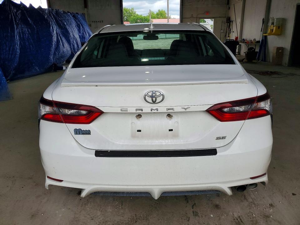 Продаж на аукціоні авто 2022 Toyota Camry, vin: 4T1T11AKXNU646545, номер лоту: 57046036