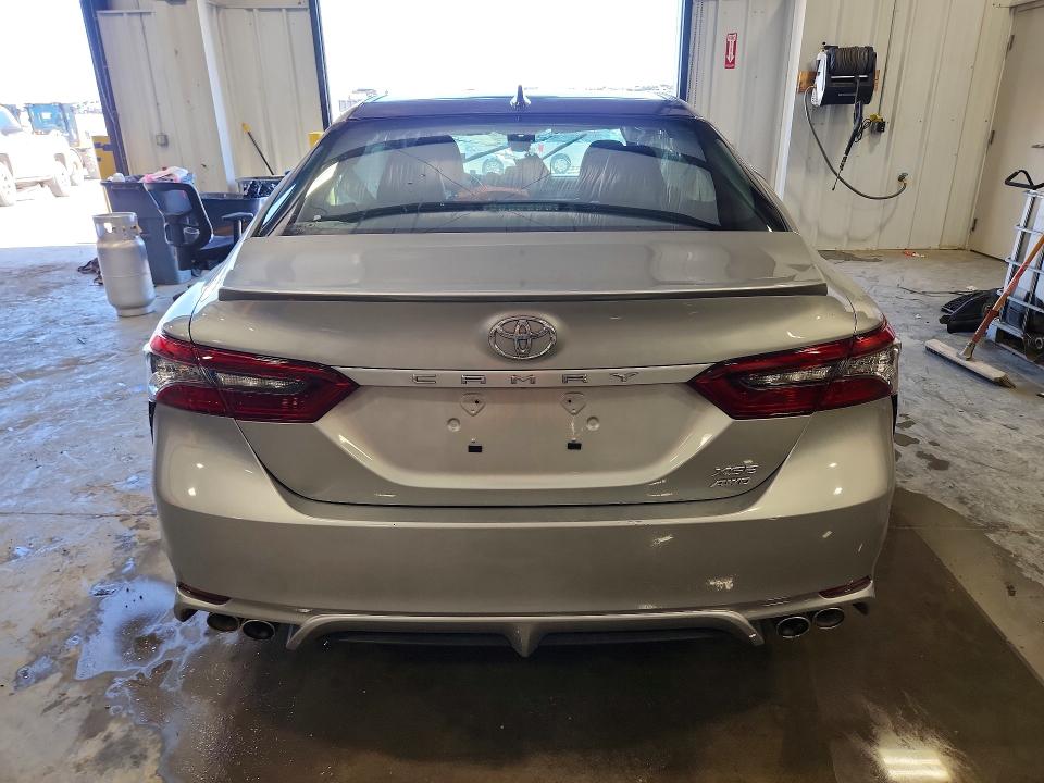 52578196 :رقم المزاد ، 4T1K61BK5RU126027 vin ، 2024 Toyota Camry مزاد بيع
