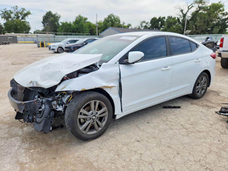 2017 Hyundai Elantra მანქანა იყიდება აუქციონზე, vin: 5NPD84LFXHH023978, აუქციონის ნომერი: 74516175