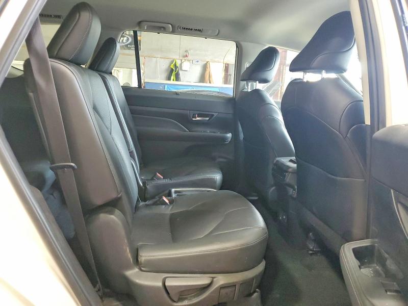 2024 Toyota Grand Highlander Hybrid მანქანა იყიდება აუქციონზე, vin: 5TDACAB57RS017317, აუქციონის ნომერი: 49844996