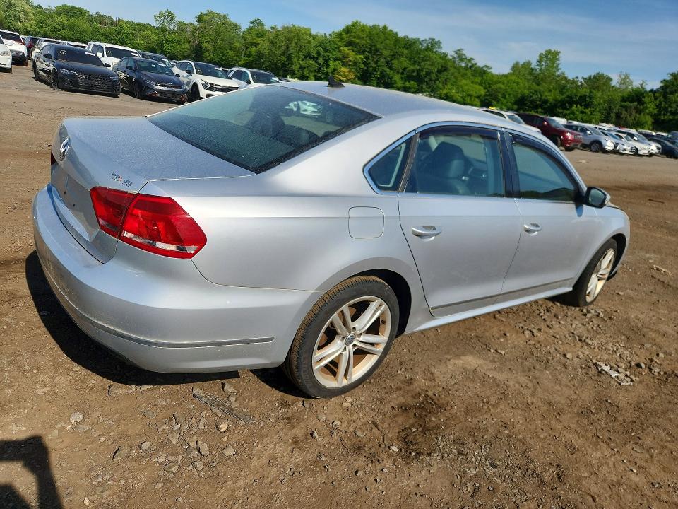 Aukcja sprzedaży 2015 Volkswagen Passat, vin: 1VWBT7A34FC004428, numer aukcji: 56433006