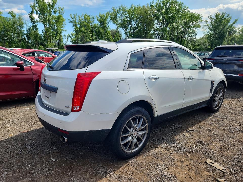 Продаж на аукціоні авто 2015 Cadillac Srx, vin: 3GYFNFE32FS527079, номер лоту: 58073076