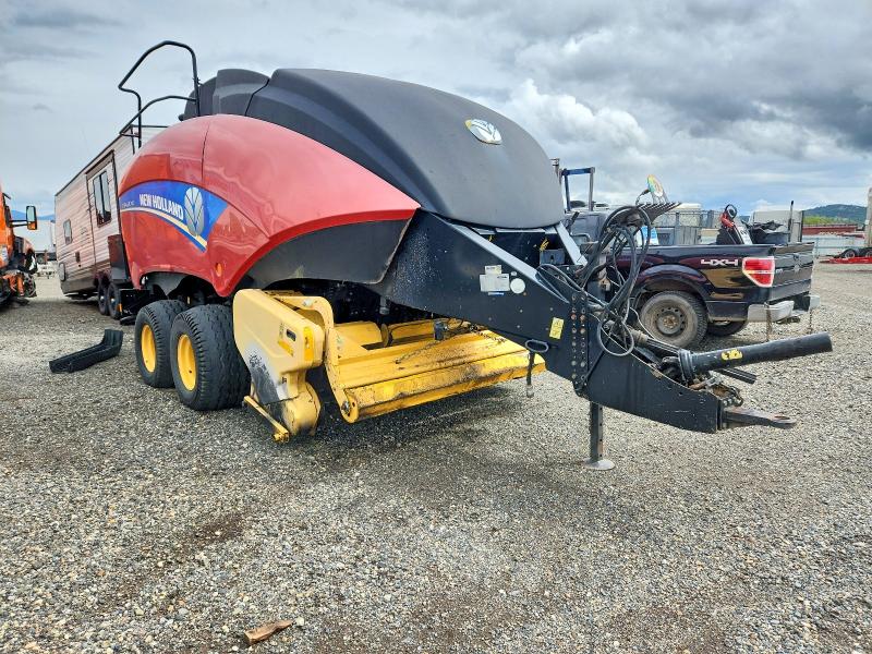 53722456 :رقم المزاد ، 58093021 vin ، 2014 Newholland Big Baler مزاد بيع