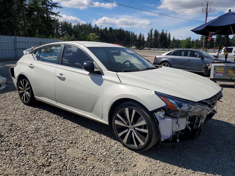 55648596 :رقم المزاد ، 1N4BL4CVXKC161252 vin ، 2019 Nissan Altima مزاد بيع