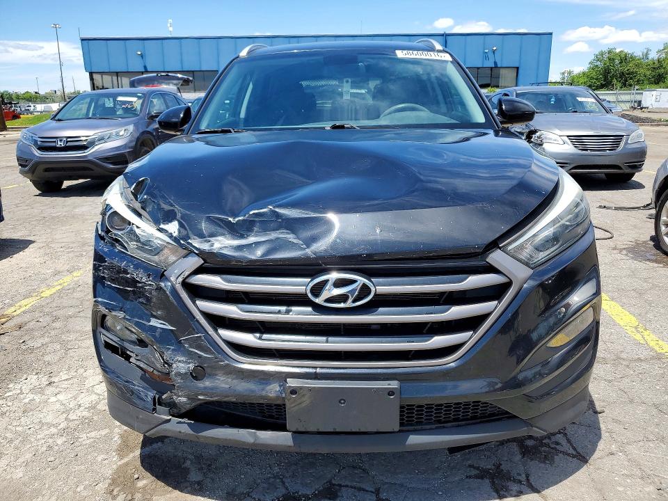2016 Hyundai Tucson მანქანა იყიდება აუქციონზე, vin: KM8J33A43GU250880, აუქციონის ნომერი: 58600016