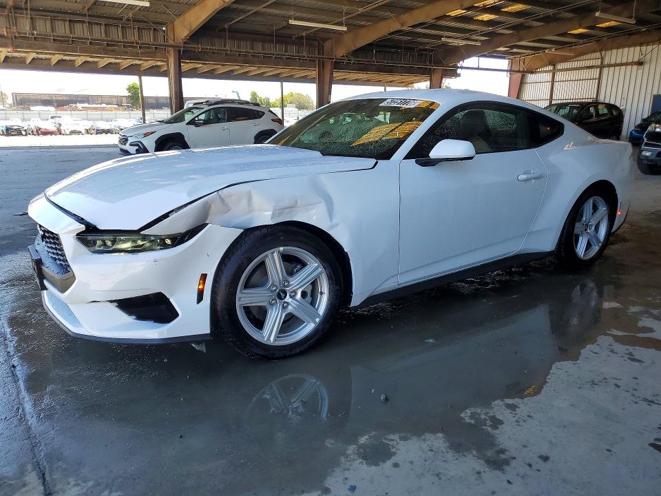 Продажа на аукционе авто 2026 Ford Mustang, vin: 1FA6P8THXT5121668, номер лота: 57251776