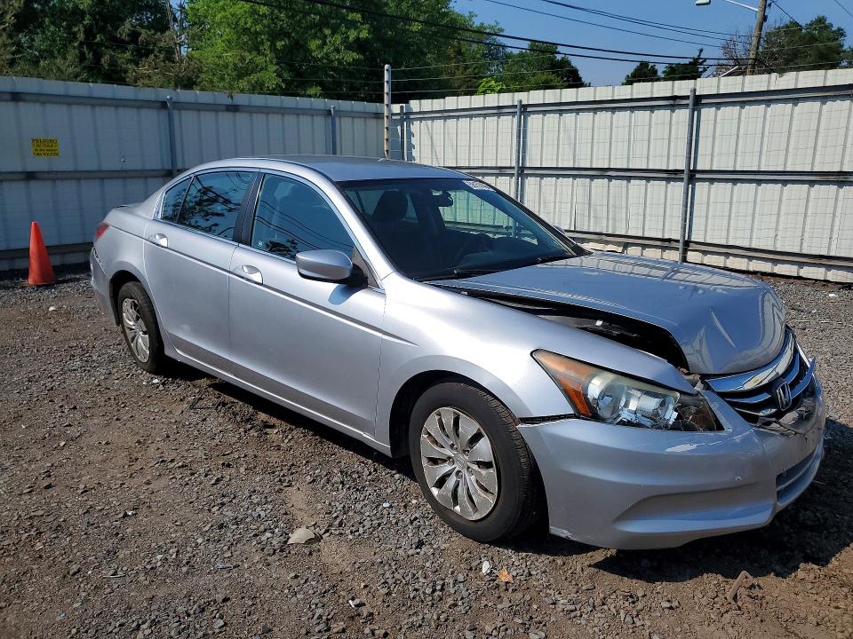 2011 Honda Accord მანქანა იყიდება აუქციონზე, vin: 1HGCP2F33BA037614, აუქციონის ნომერი: 58157456