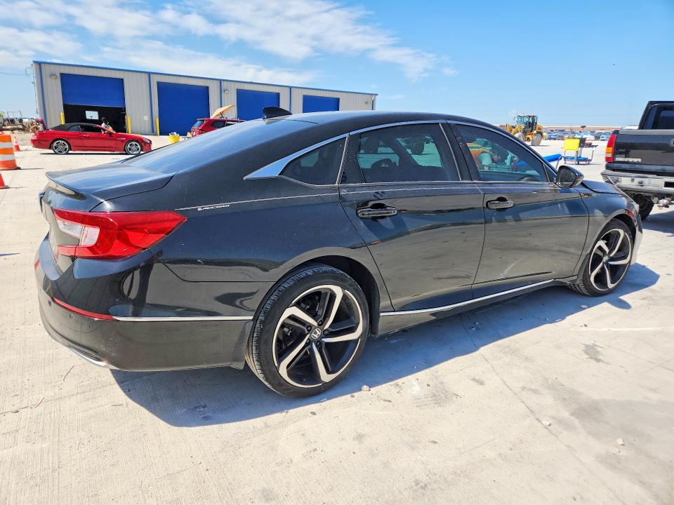 Продажа на аукционе авто 2021 Honda Accord, vin: 1HGCV1F55MA050451, номер лота: 55772556