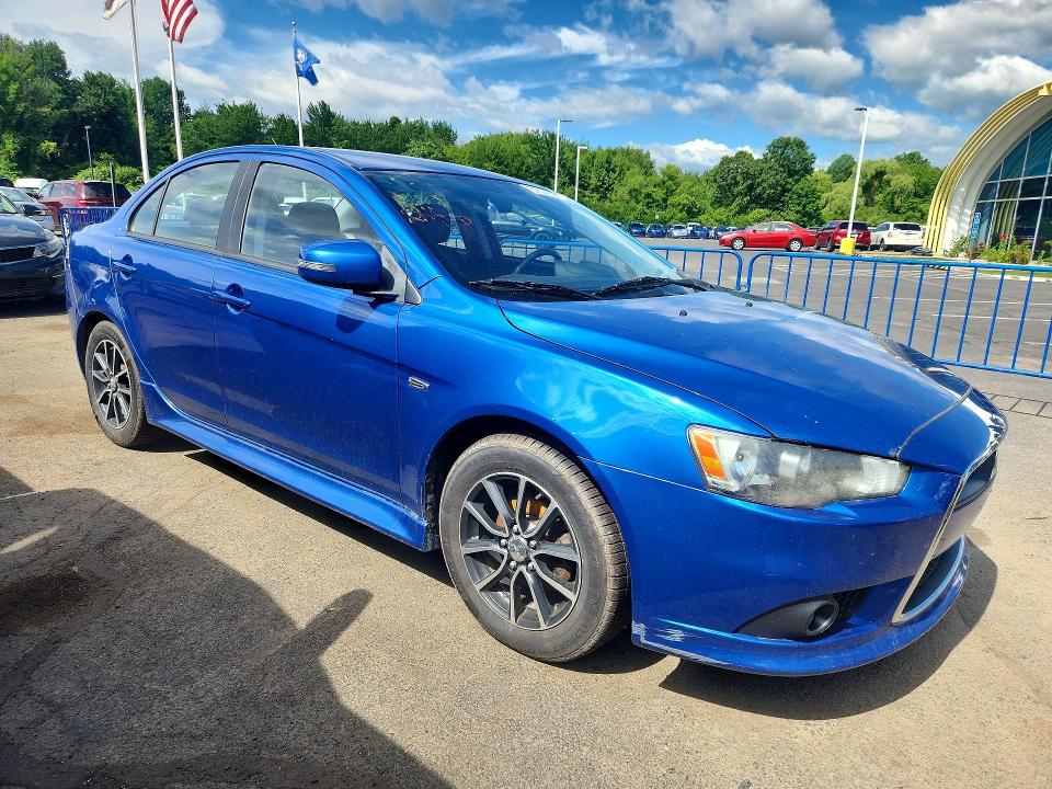 2015 Mitsubishi Lancer მანქანა იყიდება აუქციონზე, vin: JA32V2FW7FU025155, აუქციონის ნომერი: 57894636