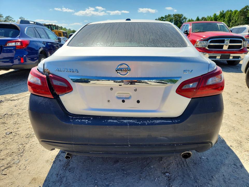 Продажа на аукционе авто 2018 Nissan Altima, vin: 1N4AL3AP2JC269602, номер лота: 54797076