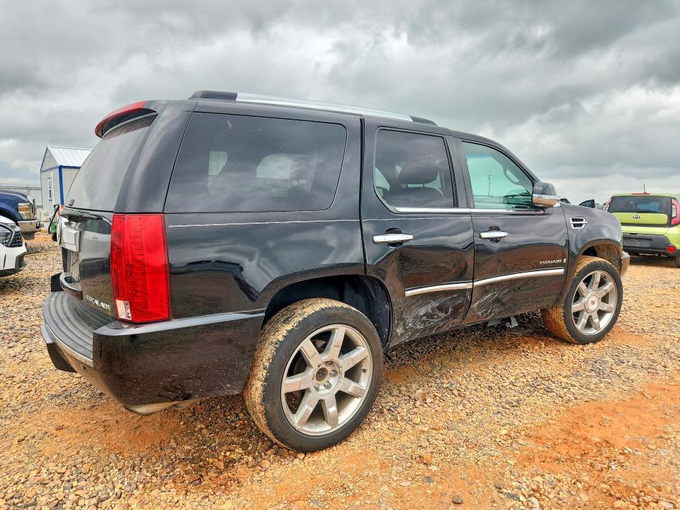 2009 Cadillac Escalade მანქანა იყიდება აუქციონზე, vin: 1GYFK23289R197841, აუქციონის ნომერი: 58894206