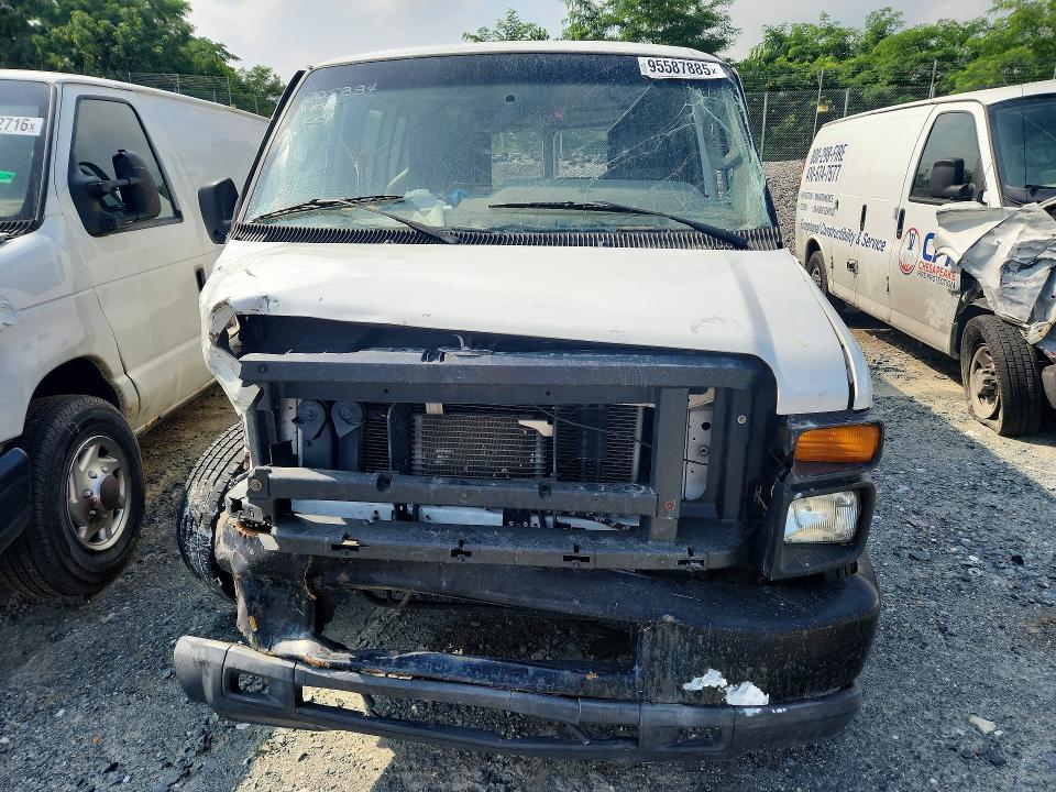 2011 Ford Econoline მანქანა იყიდება აუქციონზე, vin: 1FTNE1EW1BDA10879, აუქციონის ნომერი: 95587885