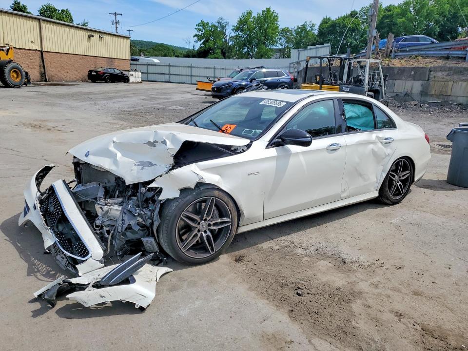 56306036 :رقم المزاد ، WDDZF6EB1HA172200 vin ، 2017 Mercedes-benz E مزاد بيع